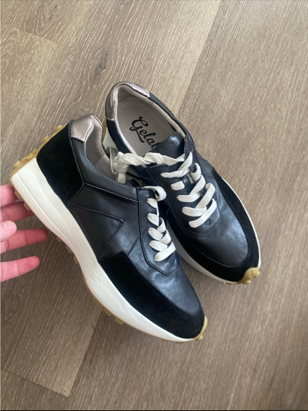 Gelato Freelance Leather Sneaker Black Women's EU 40 US 9